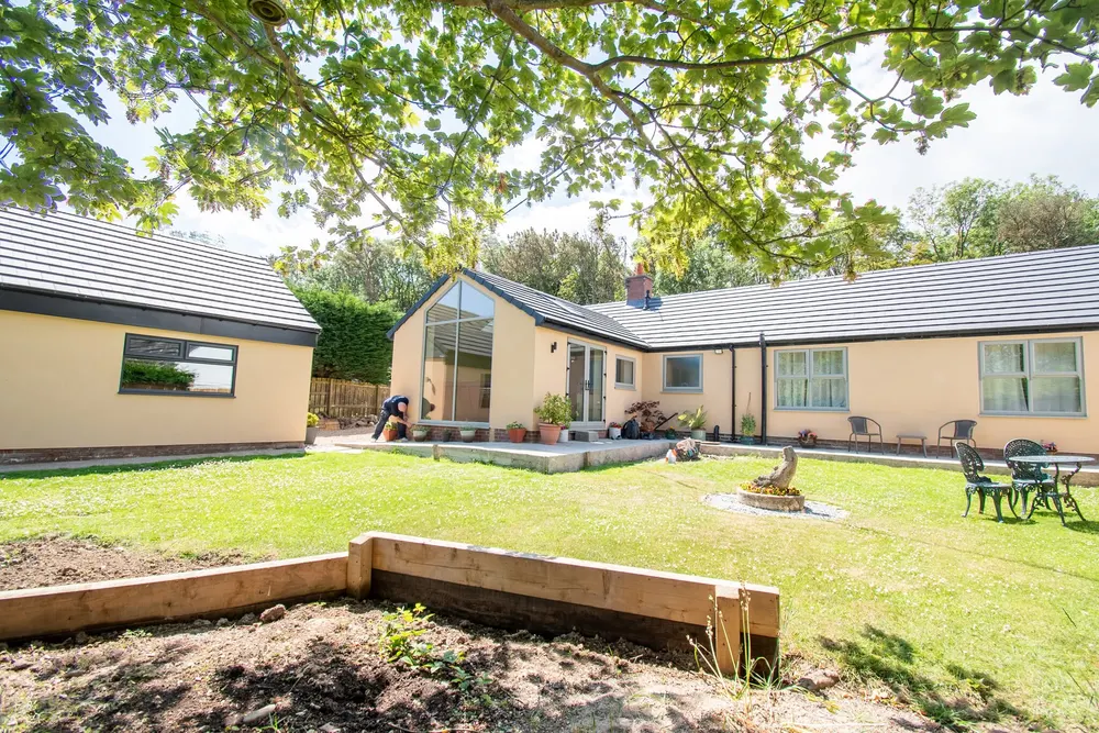 Landscaped garden with sleeper beds beside the extension, Cresswell